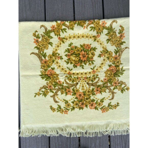 Vintage Tastemaker 100% Cotton Floral Fringe Bath Towels Set Yellow (2) Cottage - Picture 6 of 16
